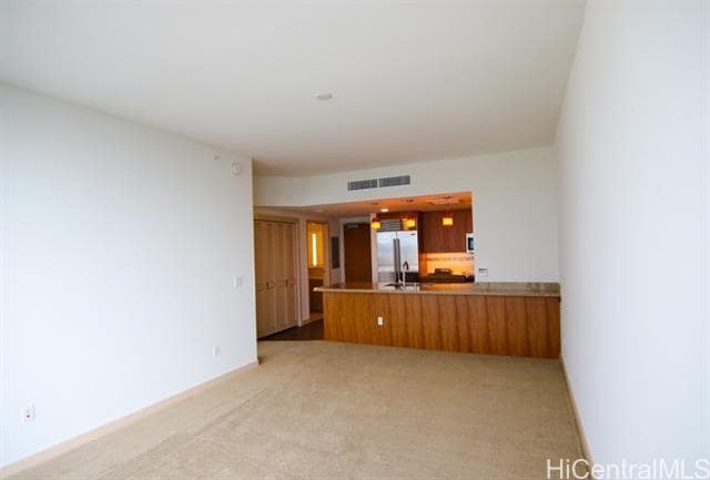 Building Photo - 636 Pohukaina St