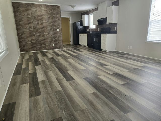 Foto principal - 11417 5th St NE