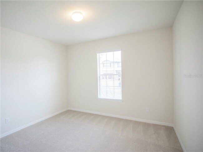 Foto del edificio - 6309 Kevesta Ave