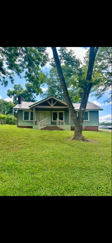 Building Photo - 1907 N Madison St