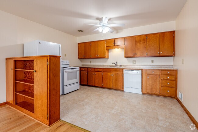 2 habitaciones, 1 baño - 750 pies cuadrados - Cocina - 4915 Gordon Ave