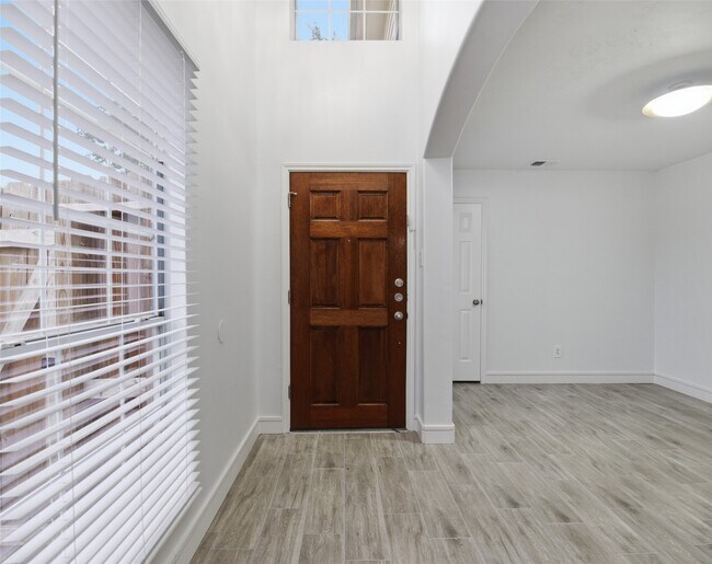 Foto del edificio - 14535 Windmill Meadows Ct