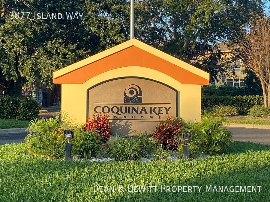 Photo - 3877 Island Way-