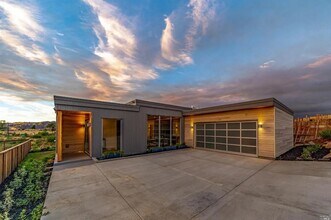Building Photo - 3813 Sedgemoore Dr