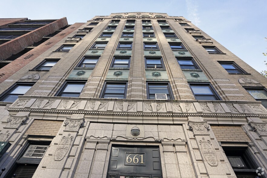 The Annabelle Apartments Rentals Chicago, IL