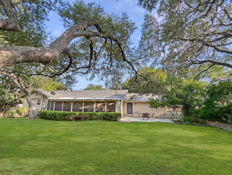 Foto principal - 635 Rockhill Drive