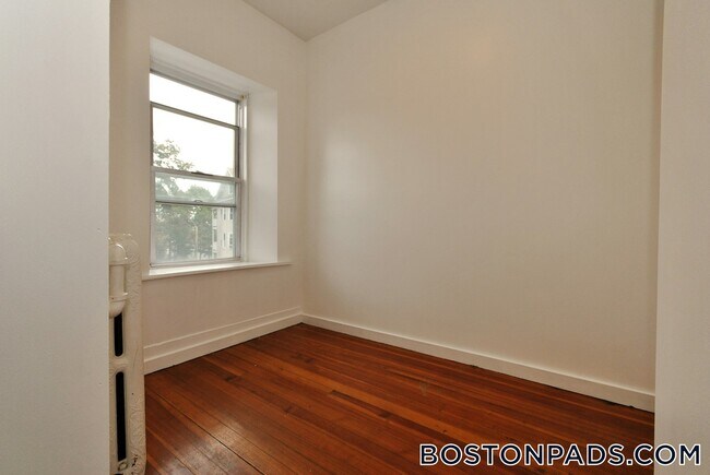 Foto del edificio - 11 Forbes St