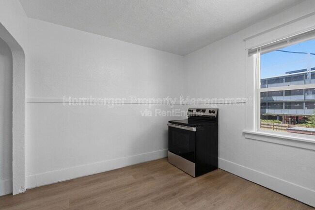 Foto del edificio - 1509 N Wall St