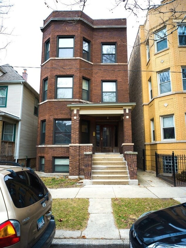 Foto principal - 2110 W Cuyler Ave