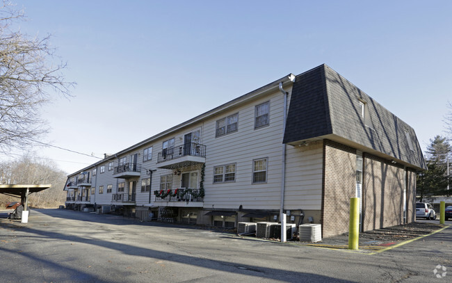 Building Photo - Richwoods Plaza