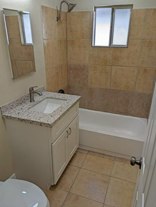 Foto del edificio - City Heights! RENOVATED 2-Bed, 1-Bath with...