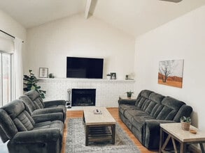 Building Photo - 5242 Sierra Highlands Ct