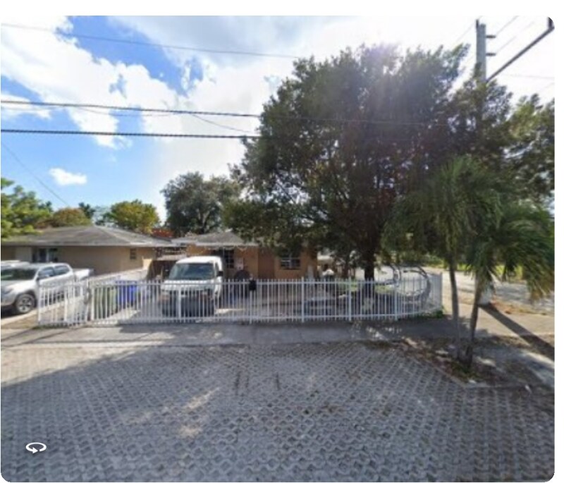 Foto principal - 1298 NW 38th St