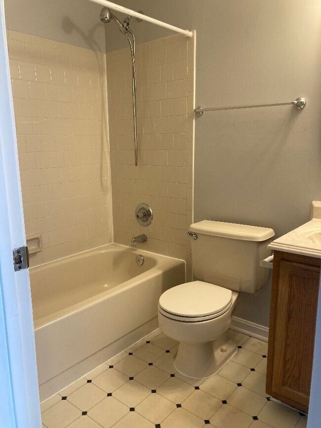 Foto del edificio - 112 Colony Ct