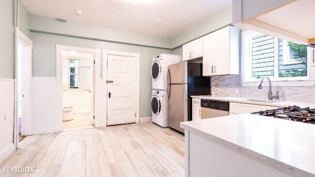 Foto del edificio - 4 br, 2 bath Apartment - 41 Auckland St