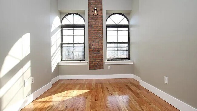 Foto del edificio - 253 Hart St