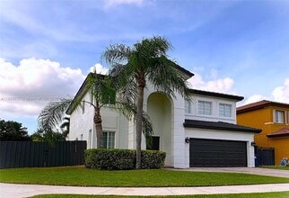 Building Photo - 15813 SW 140th St