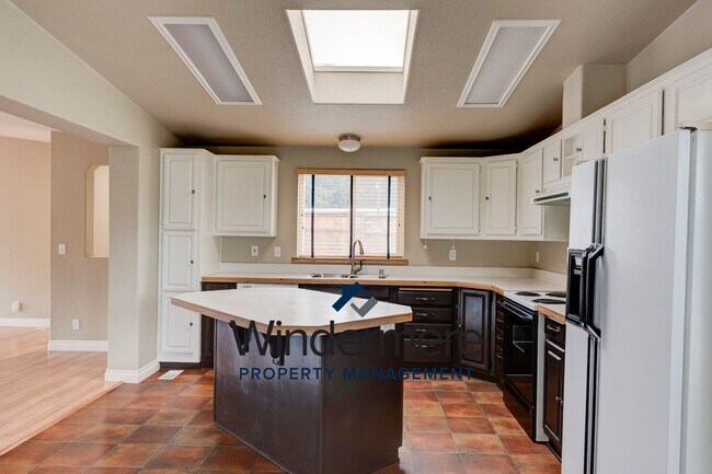 Foto del edificio - 2Bed/2Bath with a bonus room