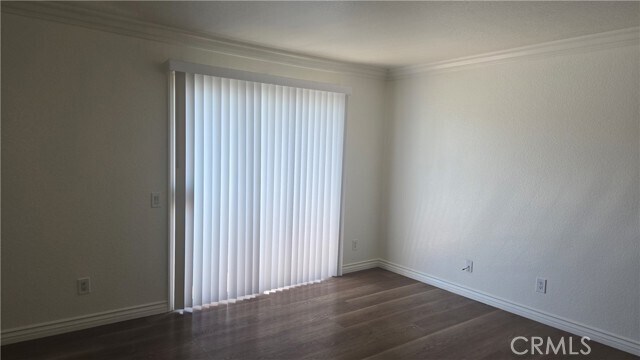 Foto del edificio - 1365 Crafton Ave