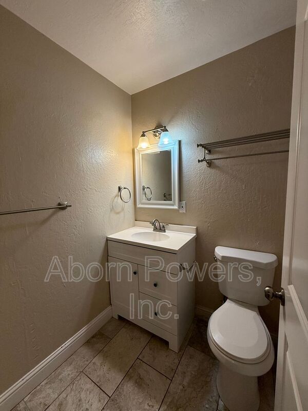 Building Photo - 6197 Spruce St