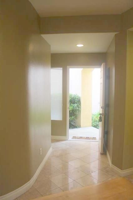 Foto del edificio - 26045 Frampton Ave