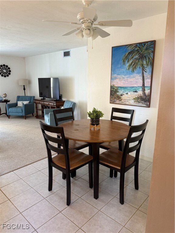 Foto del edificio - 6146 Whiskey Creek Dr