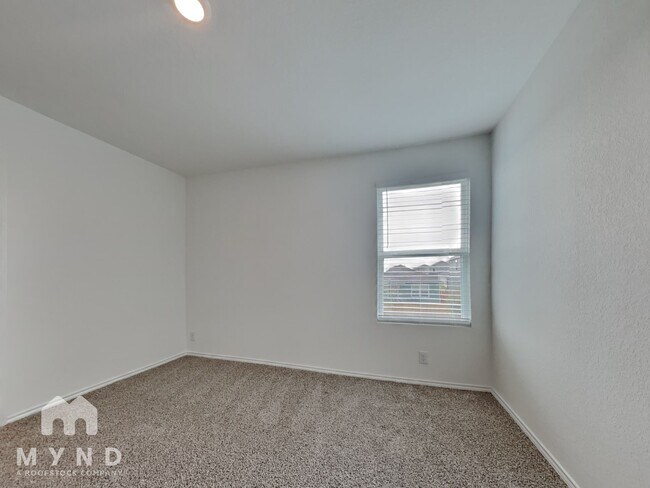 Foto del edificio - 5714 Agate Cir