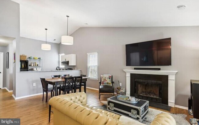 Foto del edificio - 13348 Neerwinder Pl