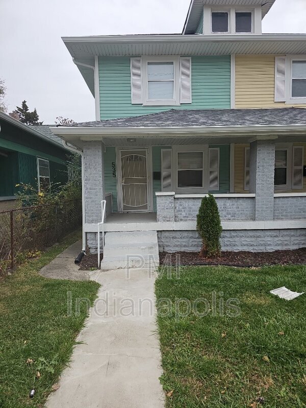 Foto principal - 535 N Rural St