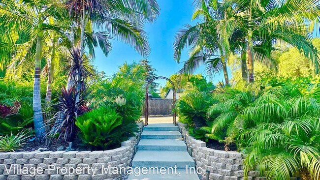 Foto del edificio - 2 br, 2 bath House - 942 North Main Ave