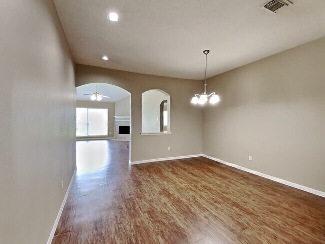 Building Photo - Welcome Home