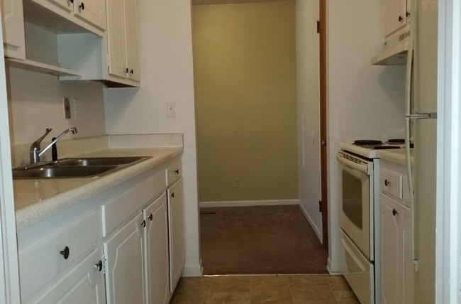 kitchen/pantry - Westgate Manor