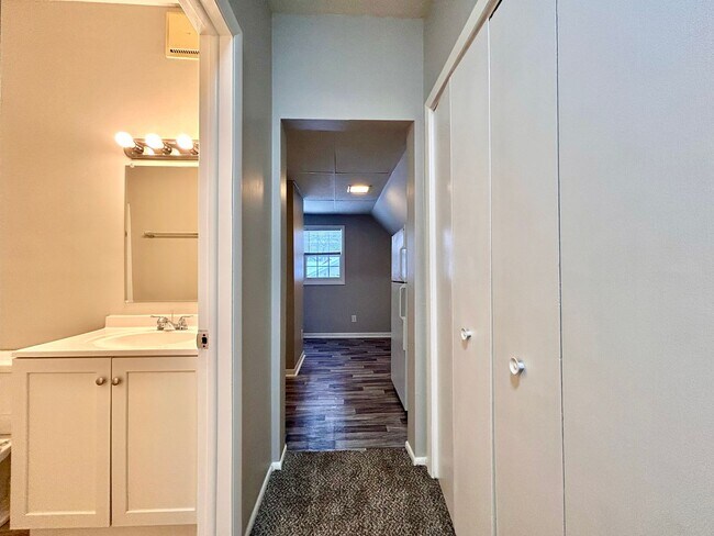 Foto del edificio - 1461 Leahy St