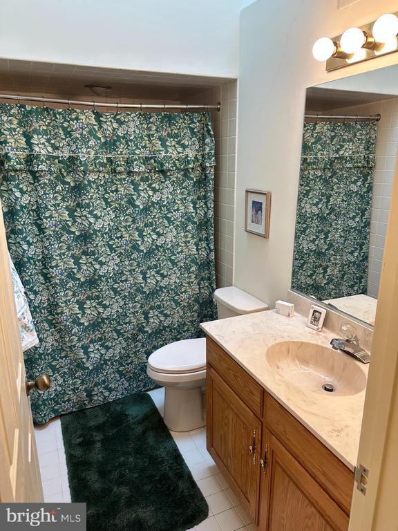 Foto del edificio - 864 Jefferson Way