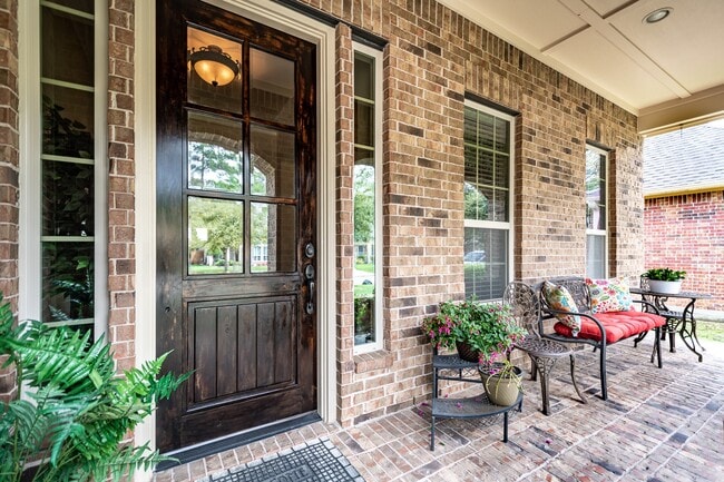 Foto del edificio - 20050 Mitchell Cove Dr