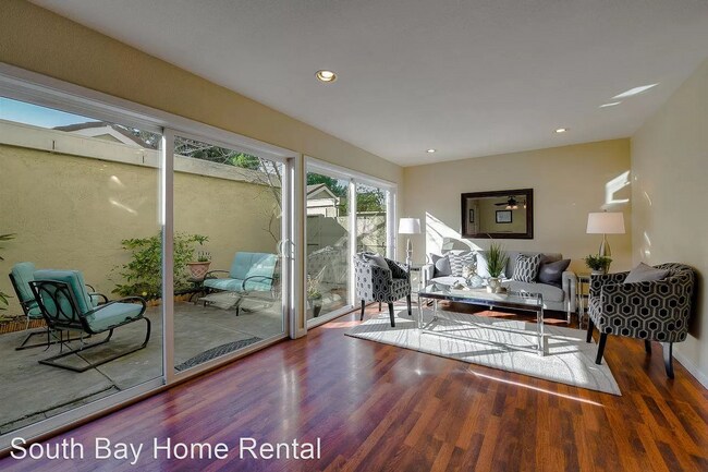 Building Photo - 3 br, 1.5 bath House - 274 Truckee Ln