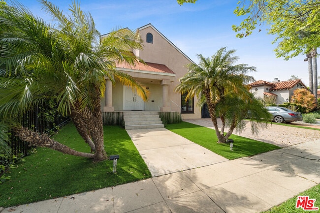 Building Photo - 119 S Kilkea Dr