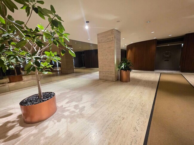 Foto del edificio - 6033 N Sheridan Rd