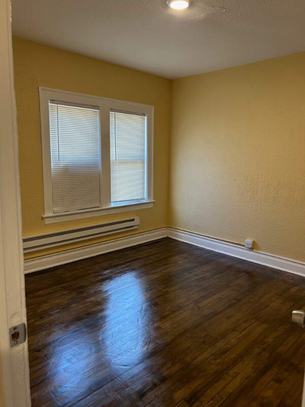 Building Photo - 709 S McAlister Ave