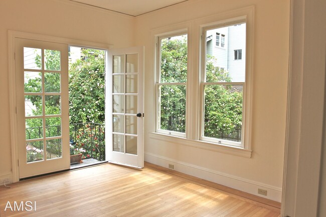 Building Photo - 1 br, 1 bath House - 2141 Jones Street