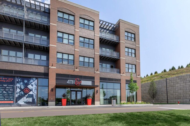 Building Photo - Heron Mill Building Photo - Heron Mill