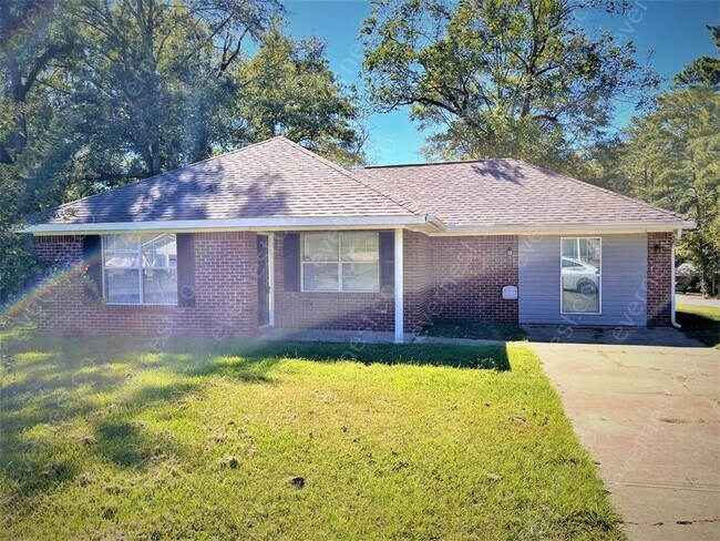 Building Photo - 103 Rolling Hills Blvd