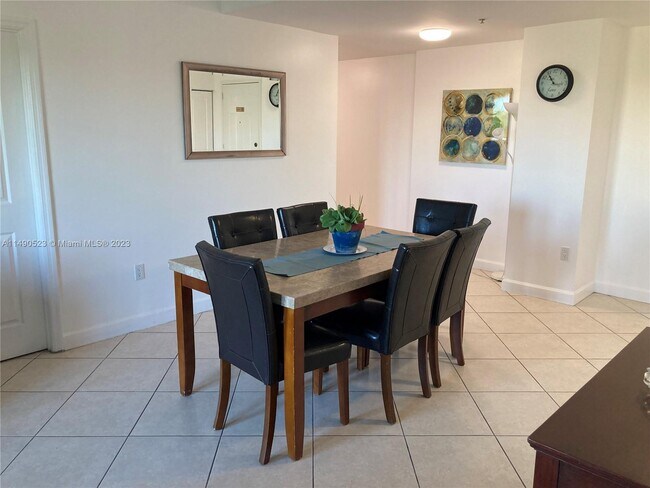 Foto del edificio - 2280 SW 32nd Ave