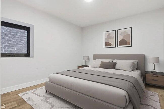 Foto del edificio - 1924 W Grand Ave