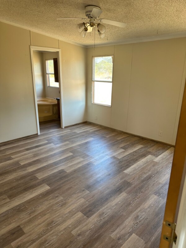 Foto del edificio - 311 Crescent Meadows Ln