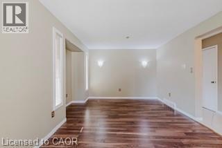 Building Photo - 195 Duncairn Crescent