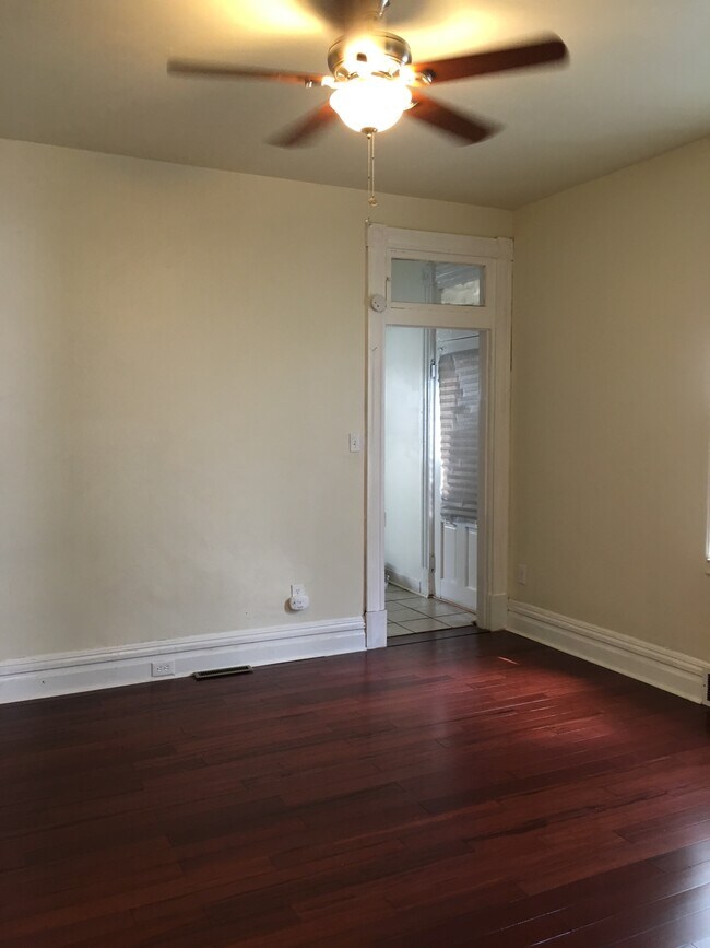 Foto del edificio - 5212 Keystone St