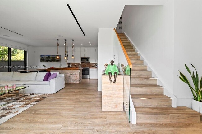 Foto del edificio - 15484 NW 91st Ct