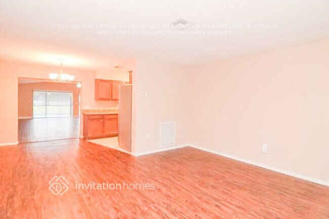 Foto del edificio - 18479 Evergreen Rd