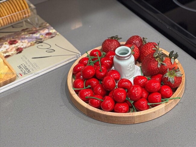 Building Photo - 541 NW 33rd St